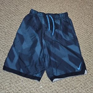 Nike Board Shorts Swim Trunks Men's Size Medium